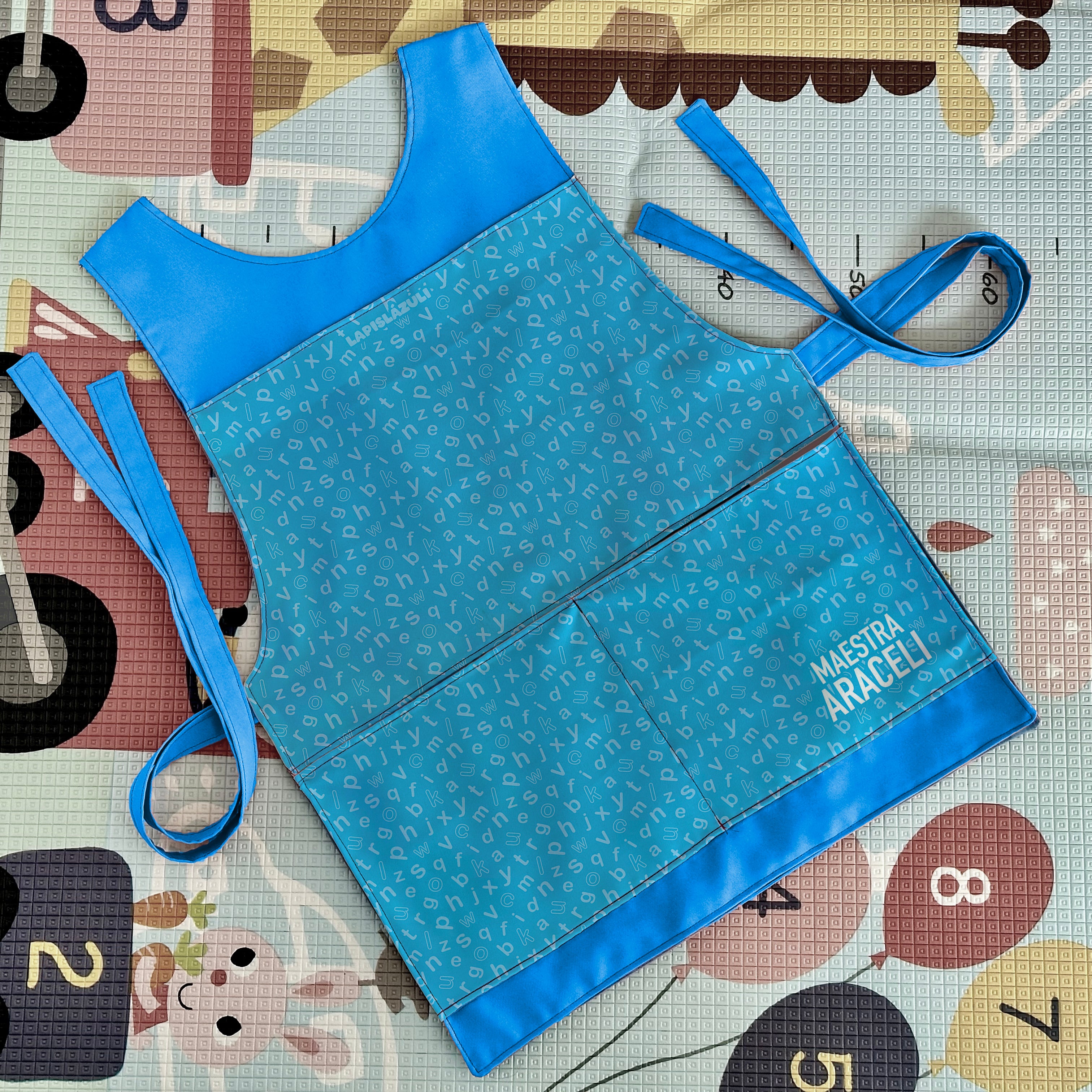 Bata | Azul Letritas