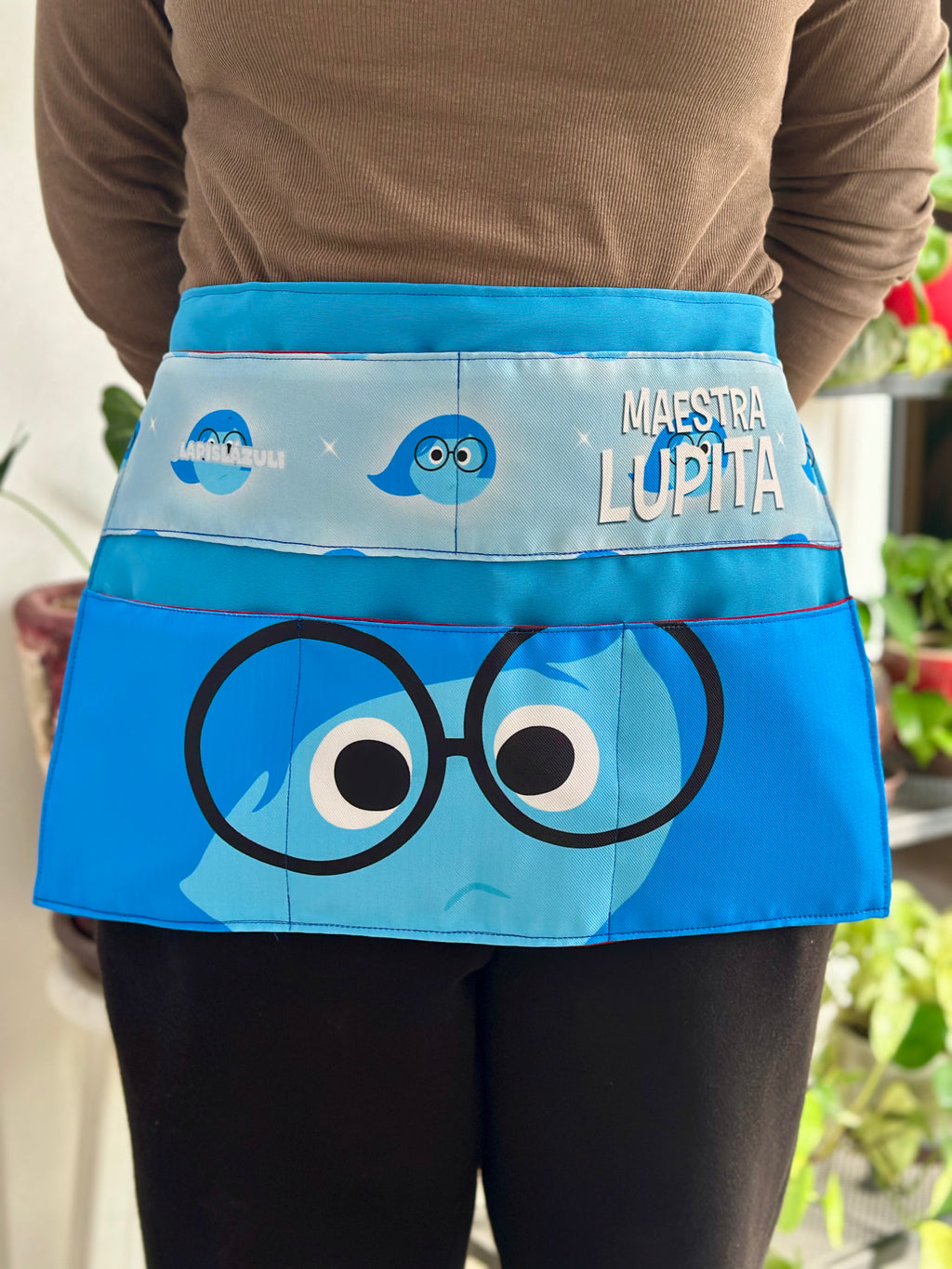 Delantal │ Tristeza