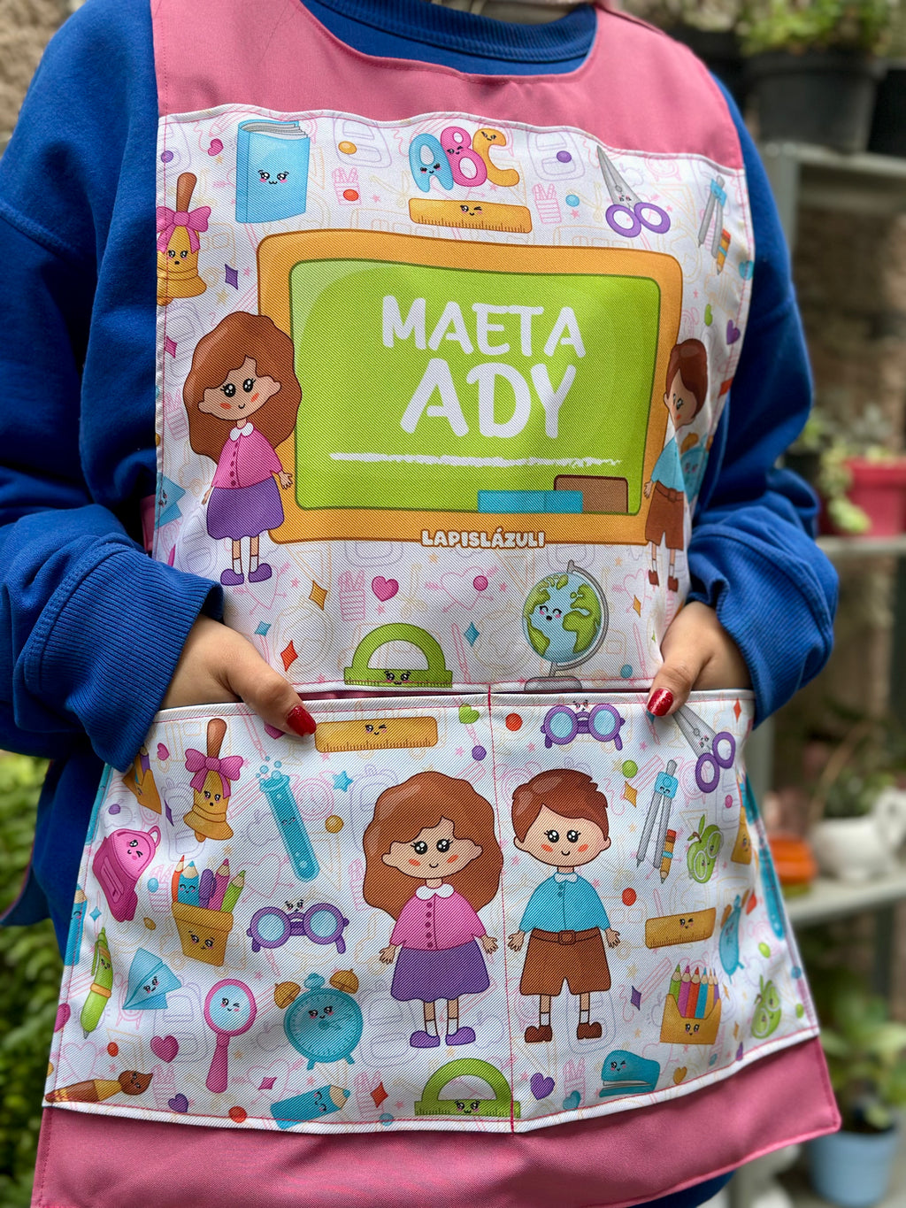 Bata | Pizarrón & Niños en Verde