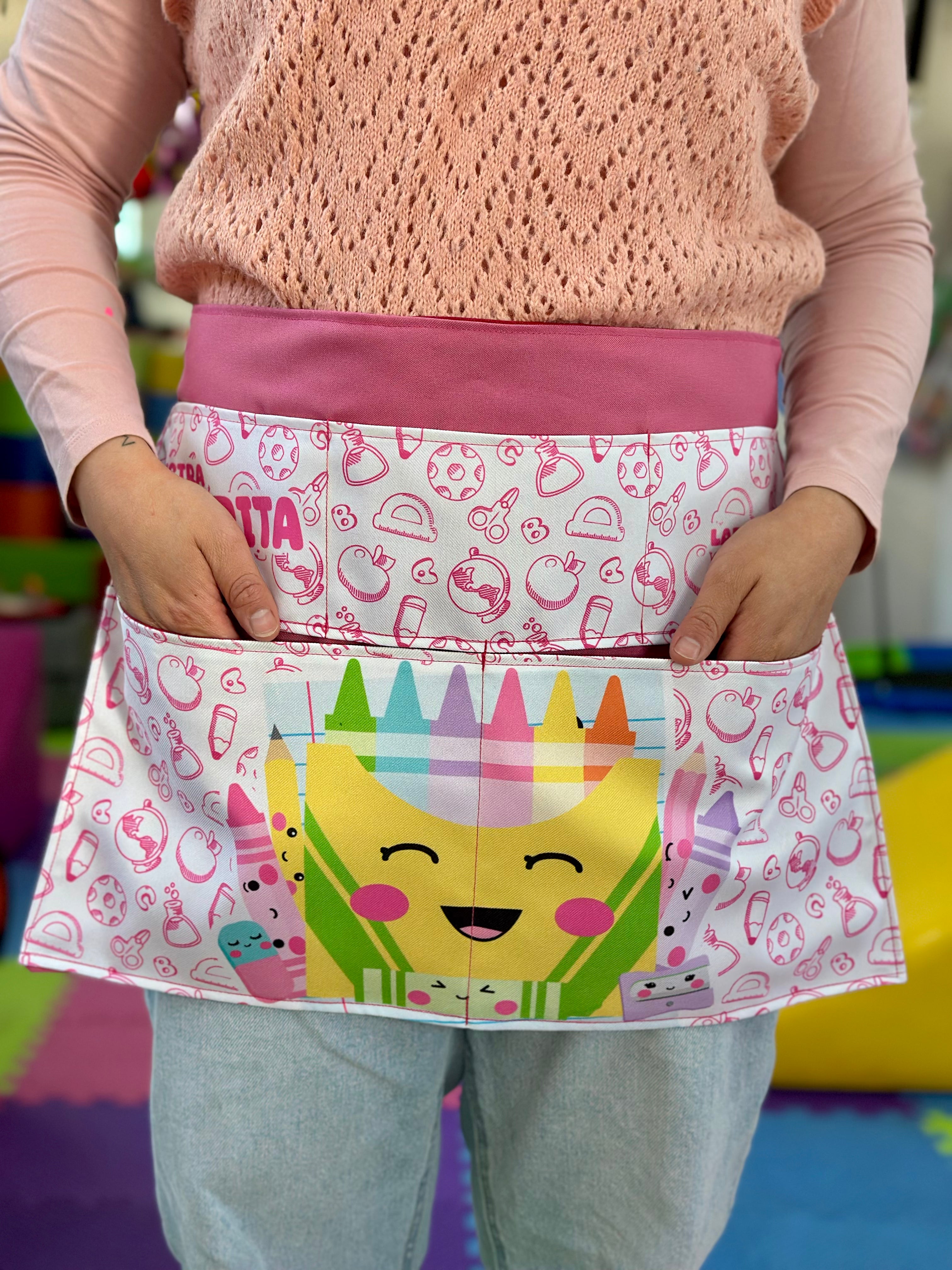 Maxidelantal │ Útiles Escolares VI