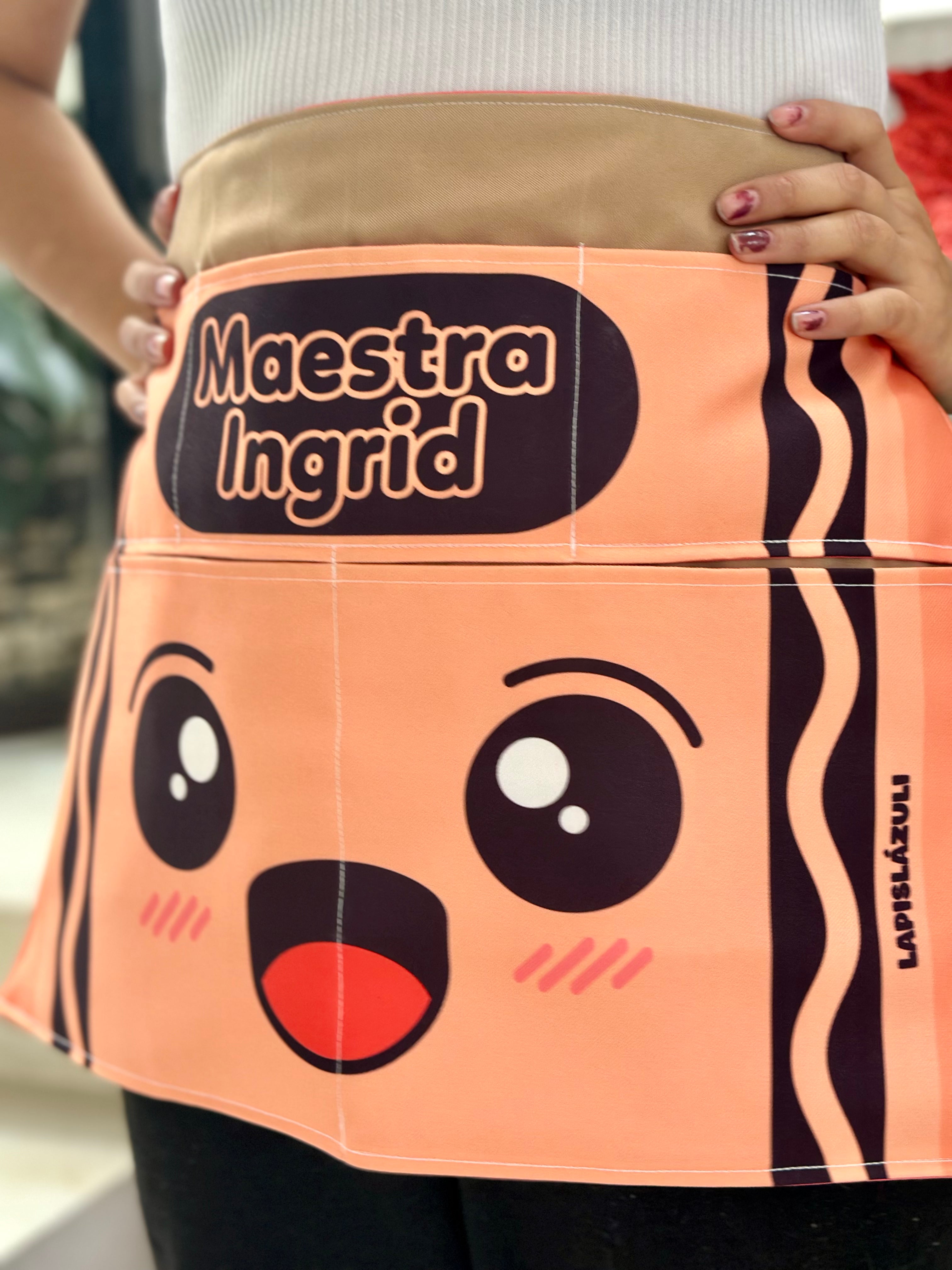 Maxidelantal │ Crayola Carne