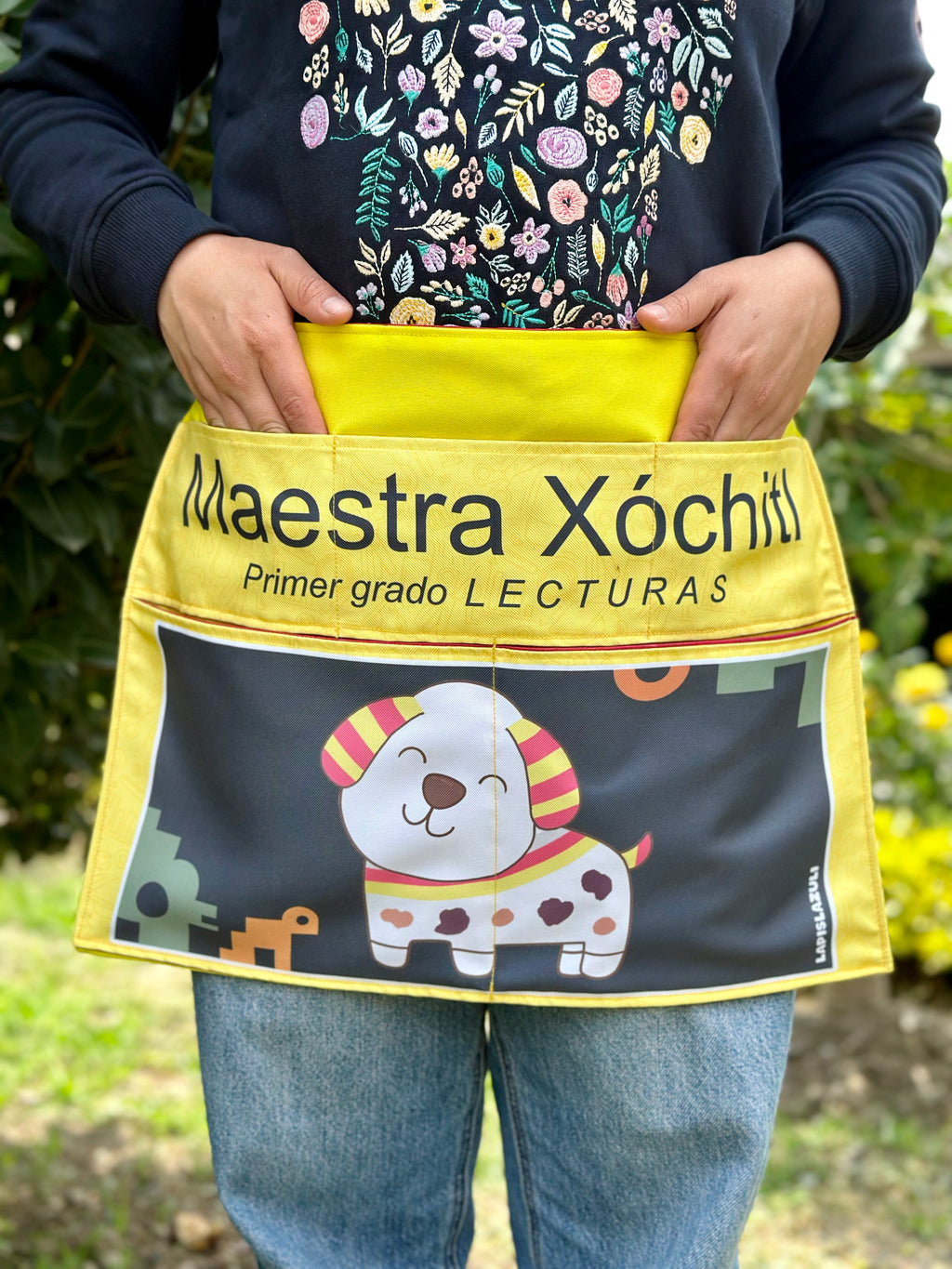 Maxi-apron │ Reading Book II 