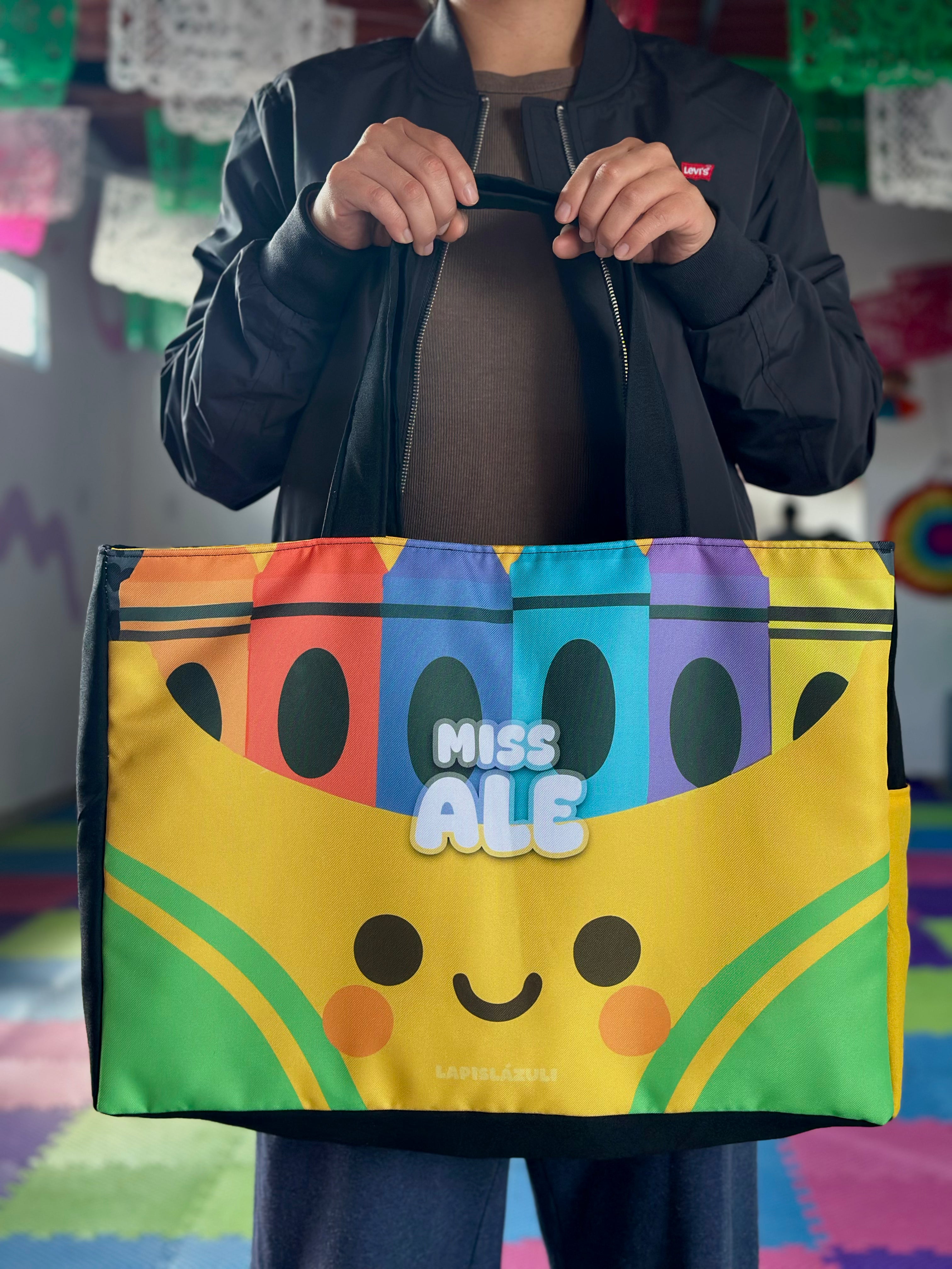 Maxibolsa │ Cajita Crayones XIV