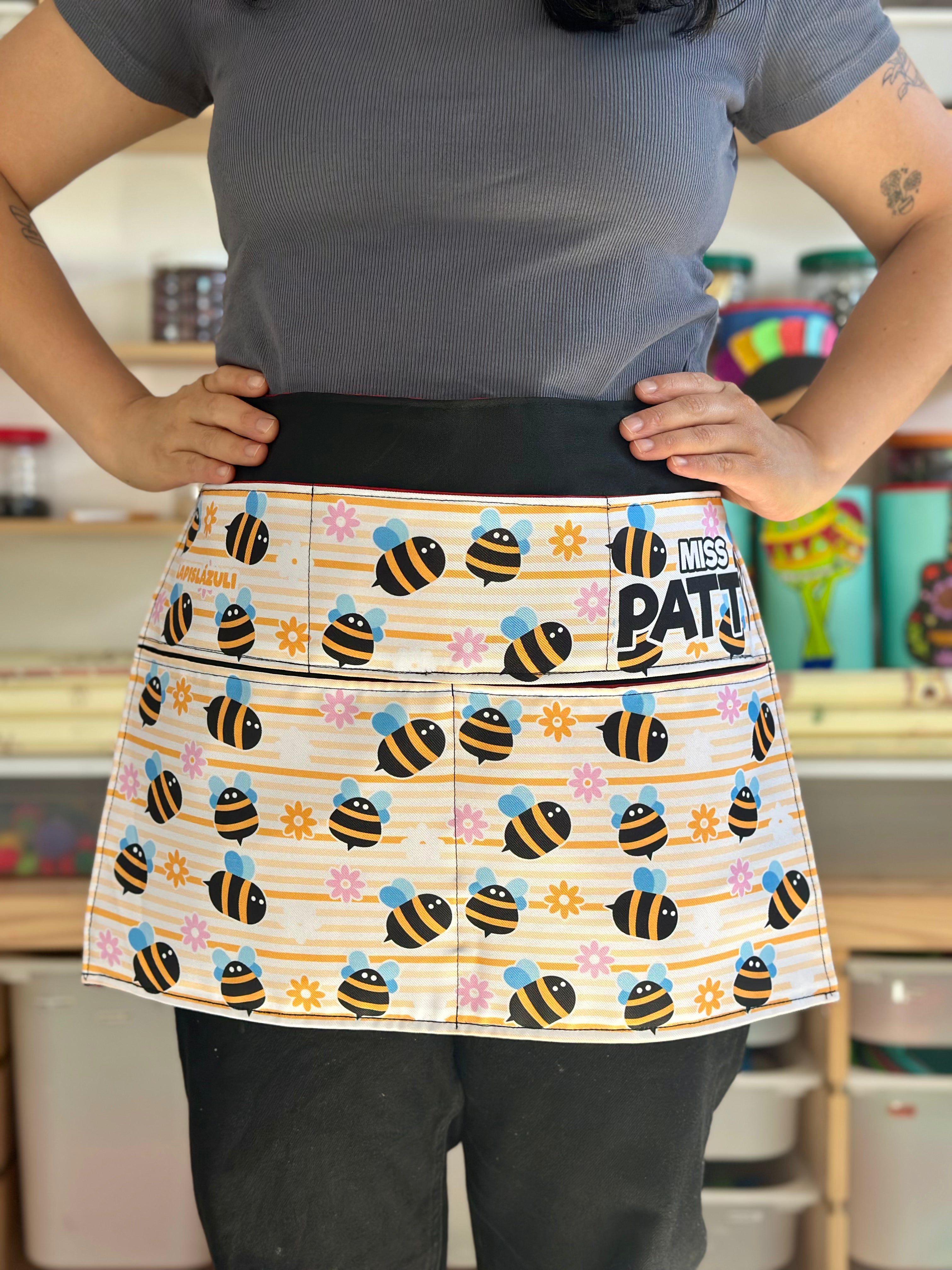 Maxidelantal │ Abejitas