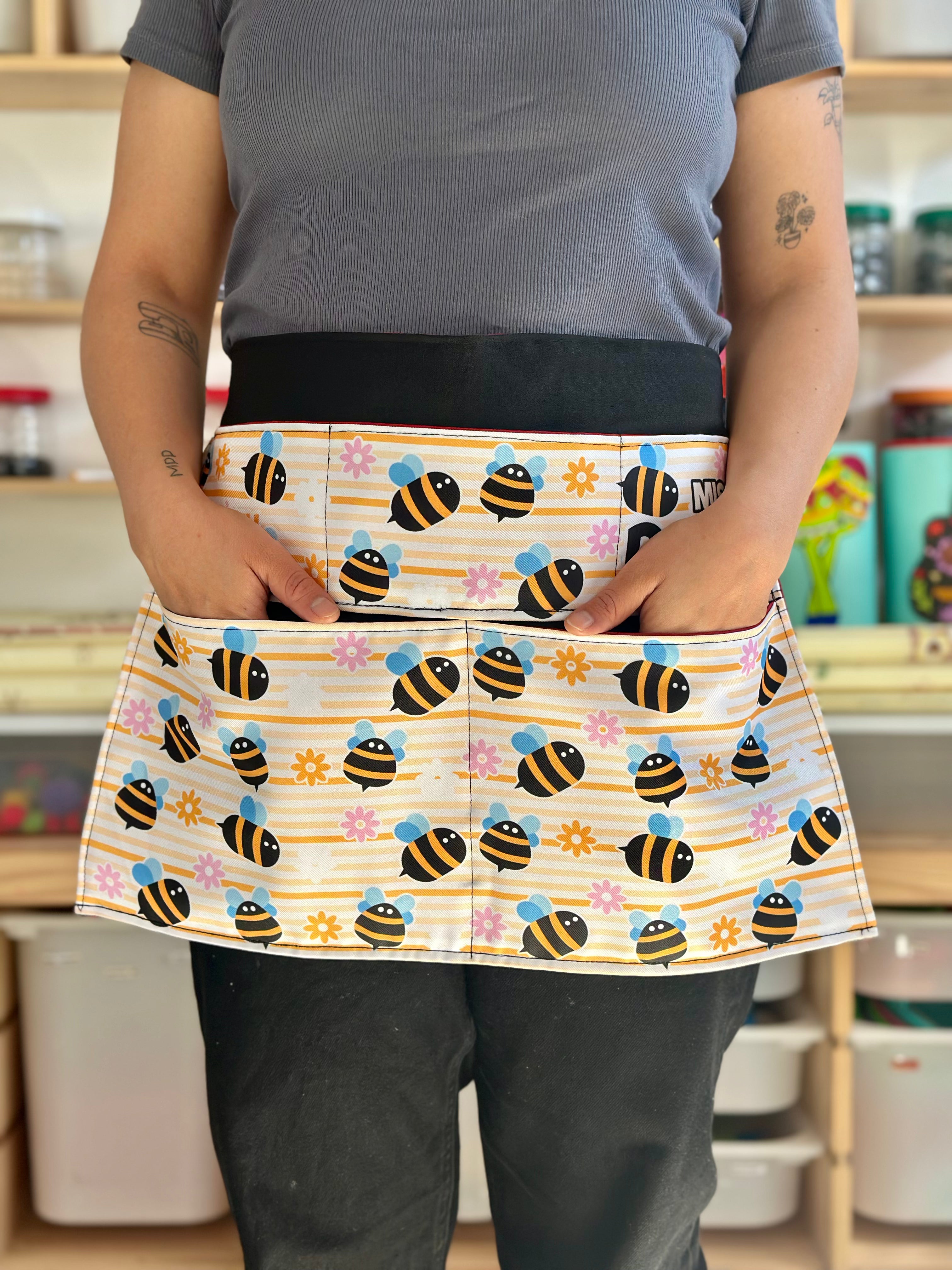 Maxidelantal │ Abejitas