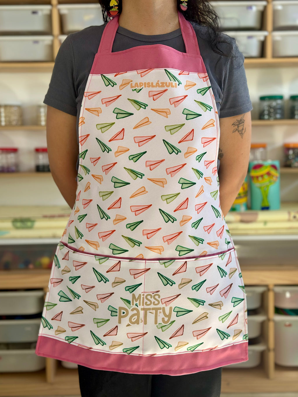 Mandil │ Avión de papel