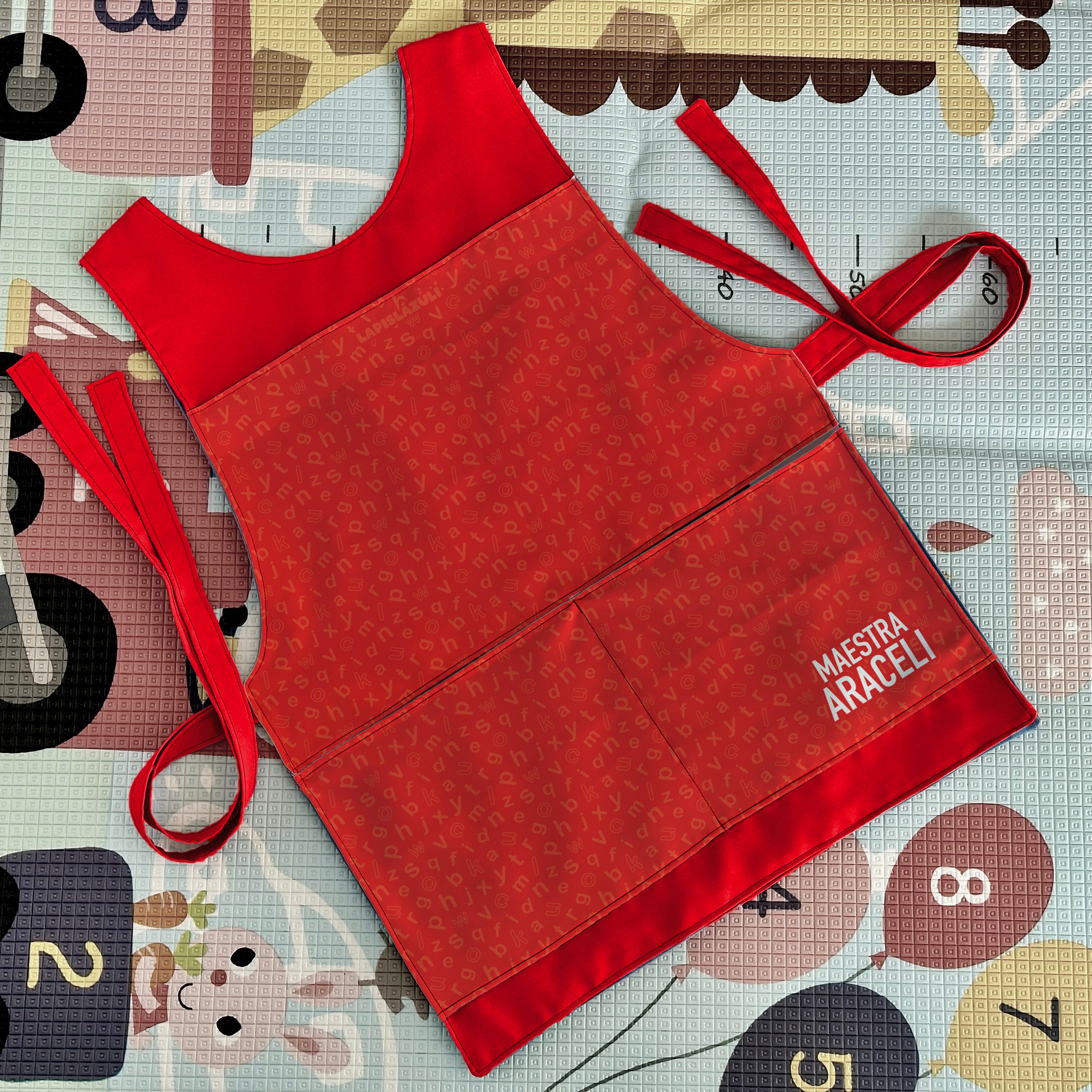 Bata | Rojo Letritas