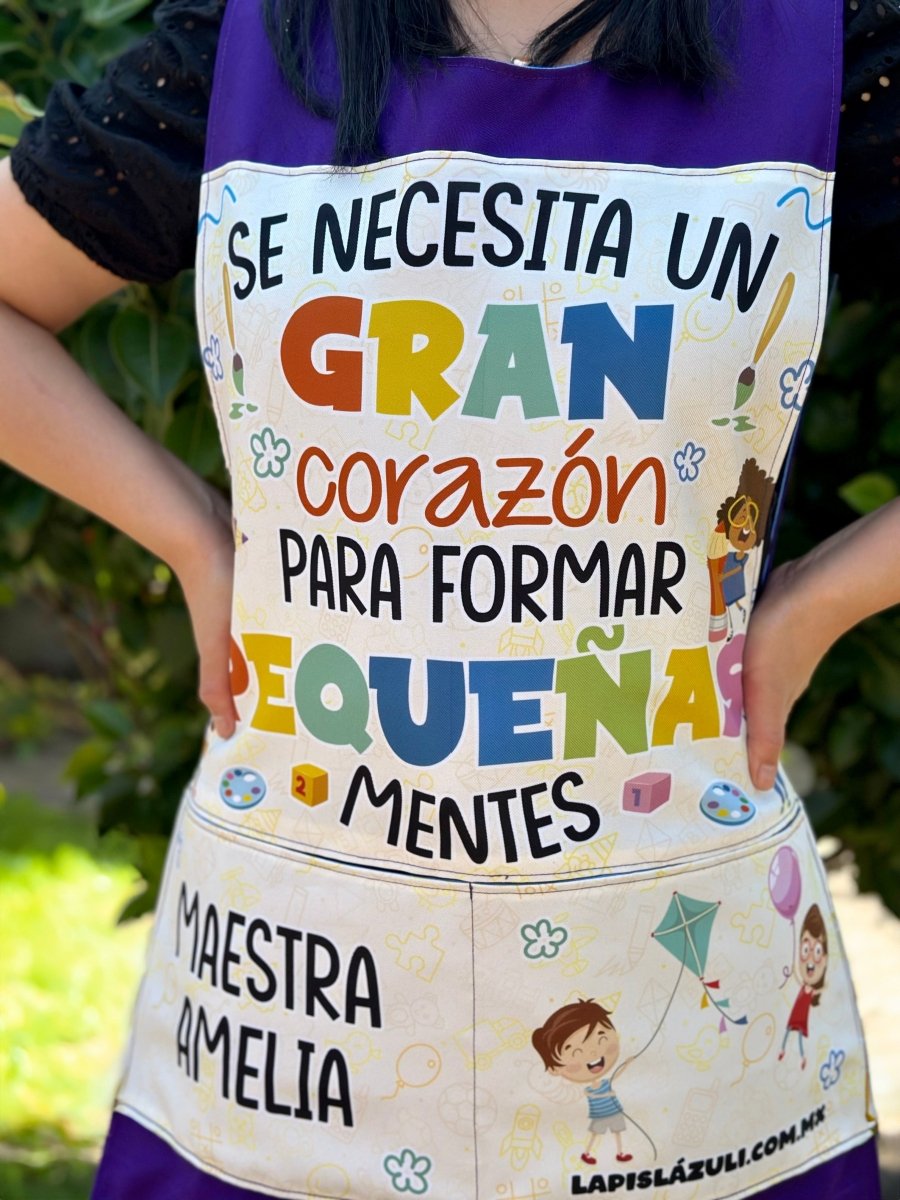 Bata | Se necesita un gran corazón para formar Pequeñas Mentes - Lapislázuli