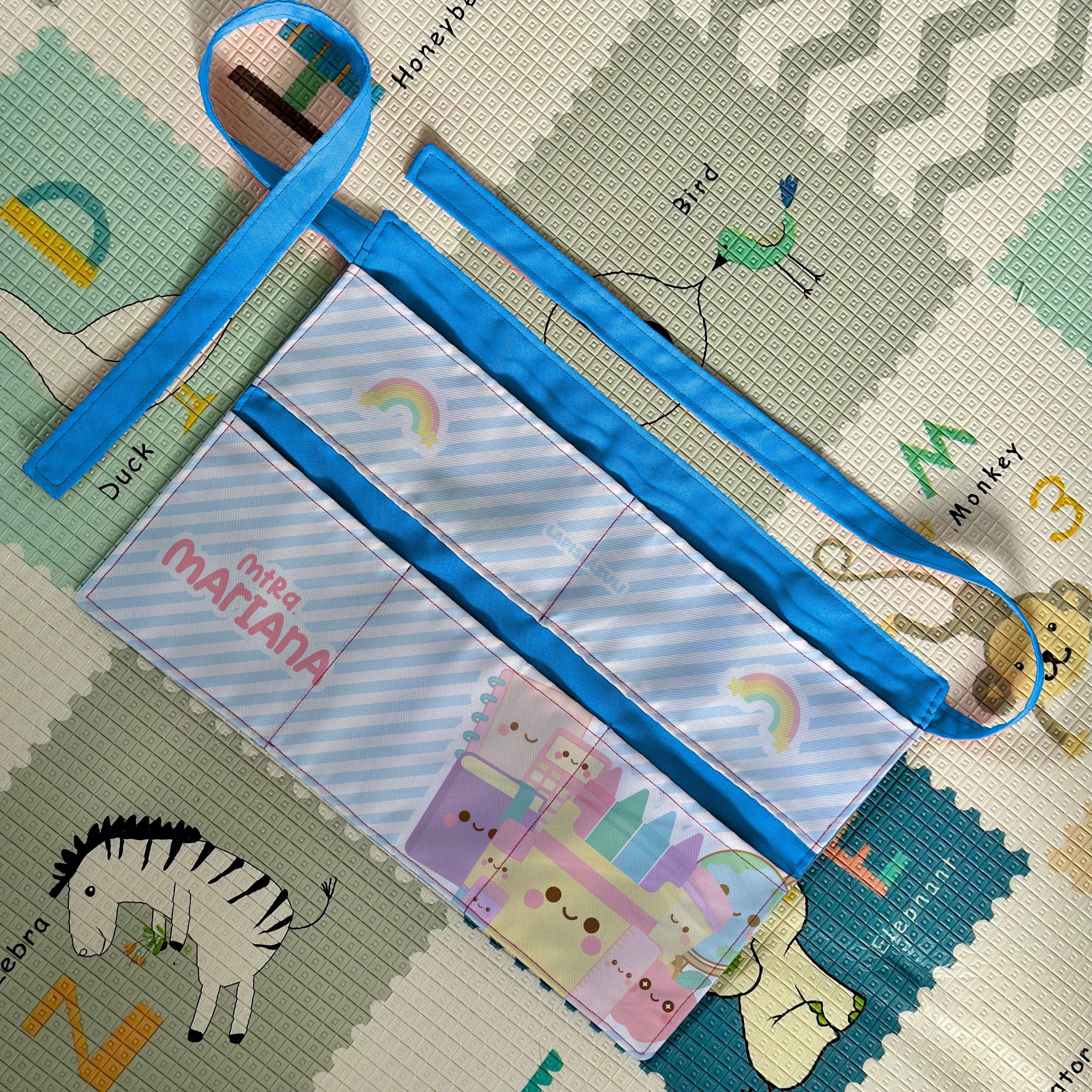 Delantal │ Útiles Escolares XIV